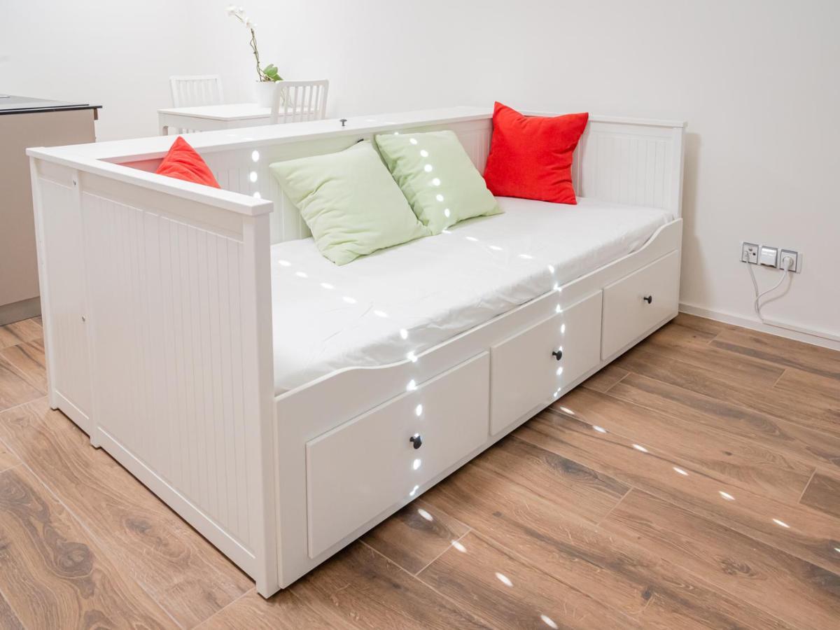 Apartmany Gemini Zlin Bagian luar foto