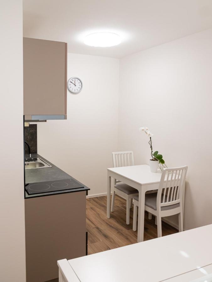 Apartmany Gemini Zlin Bagian luar foto